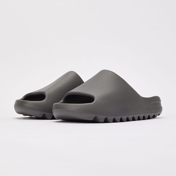 Yeezy Slide
